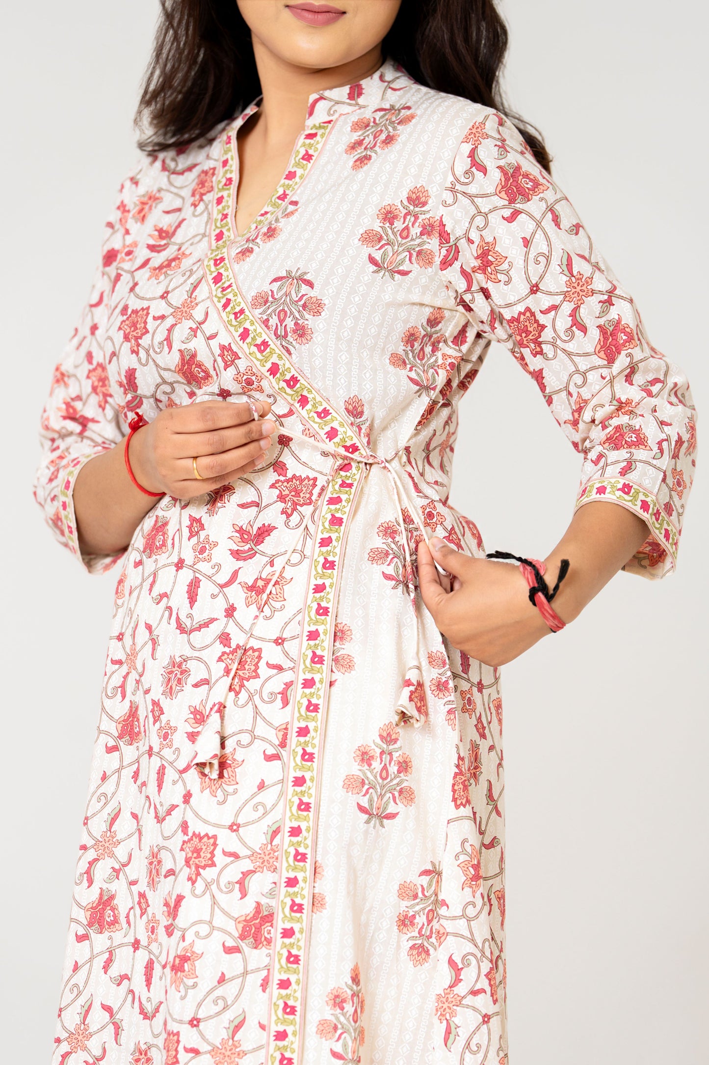 Twinning in Tradition – Off-White Jaipuri Angrakha Kurta Set for Mum & Daughter
