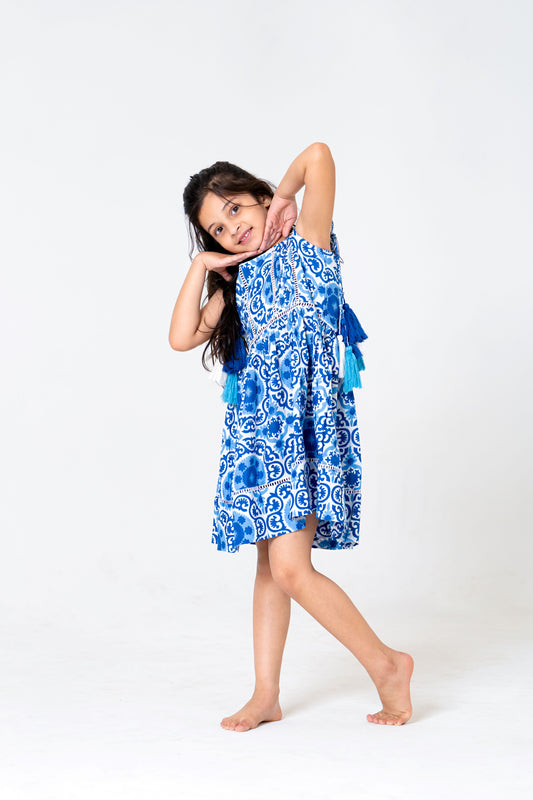 Chic White & Blue Floral Midi Dress