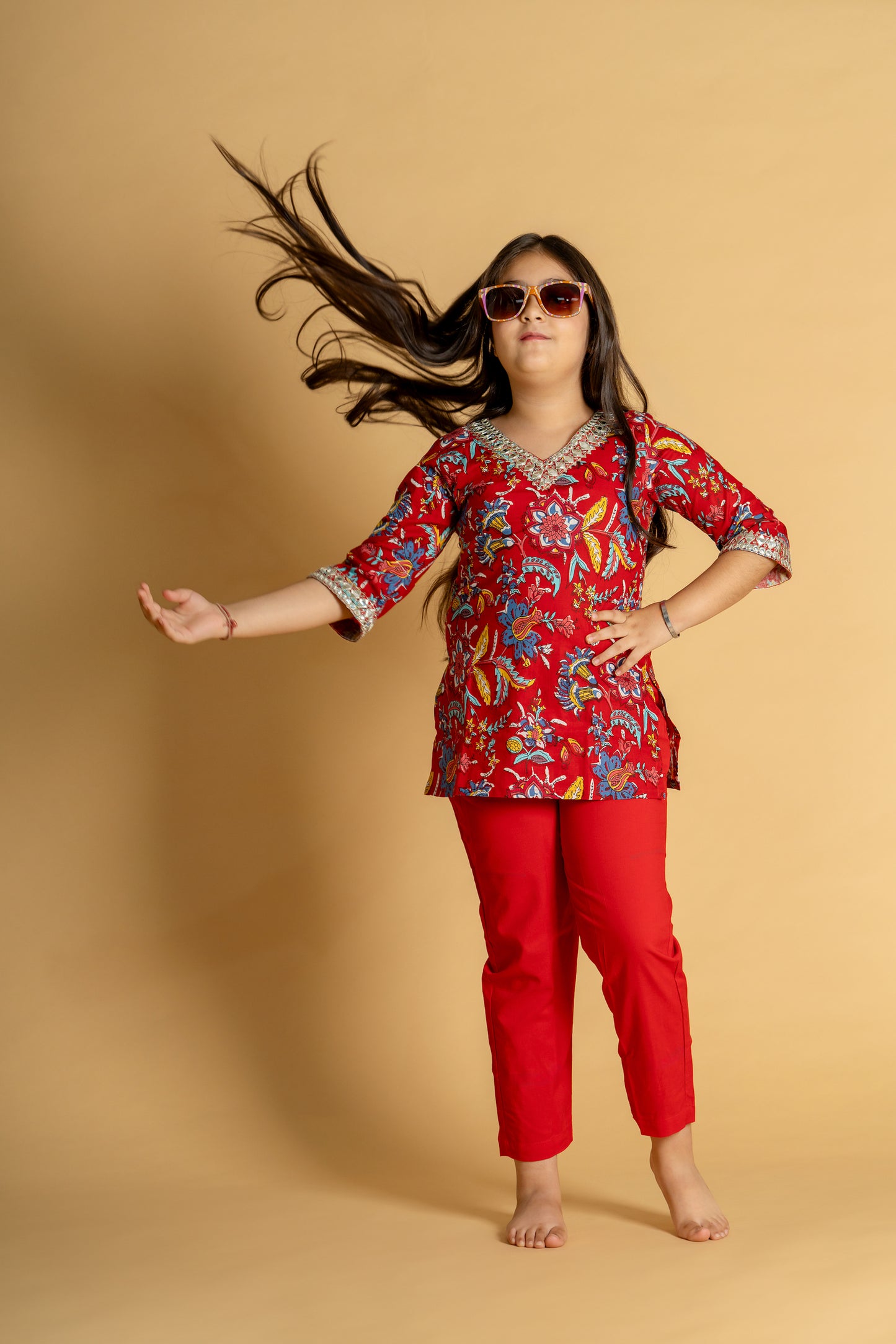 Red floral embroidered short kurta & pant set for girls