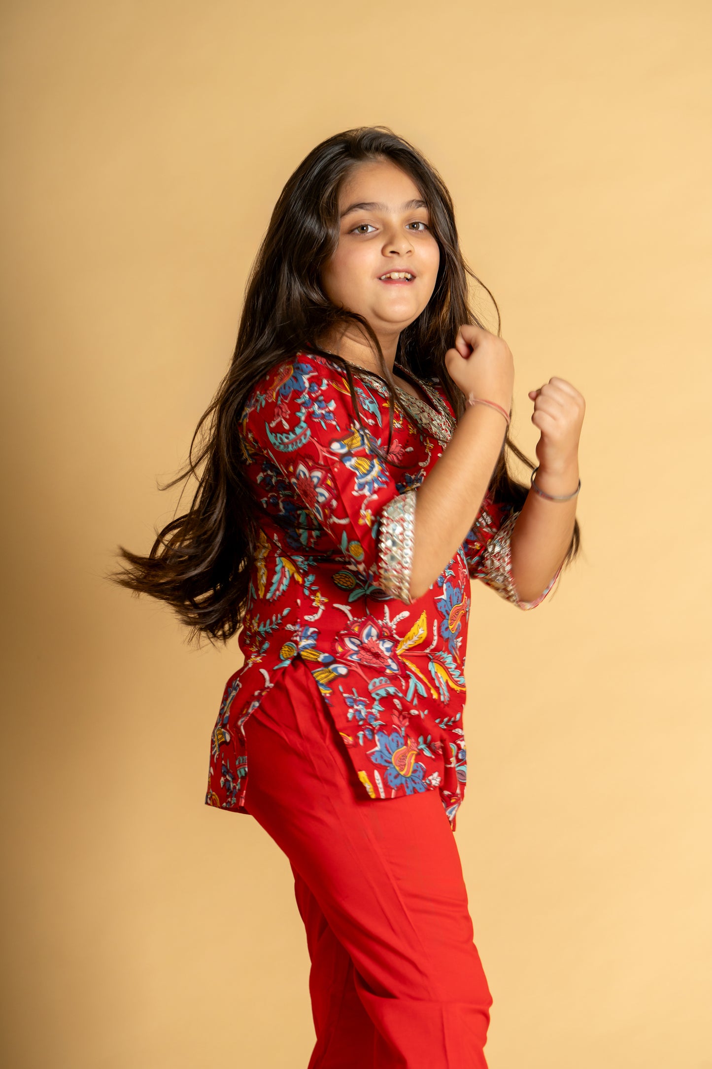 Red floral embroidered short kurta & pant set for girls