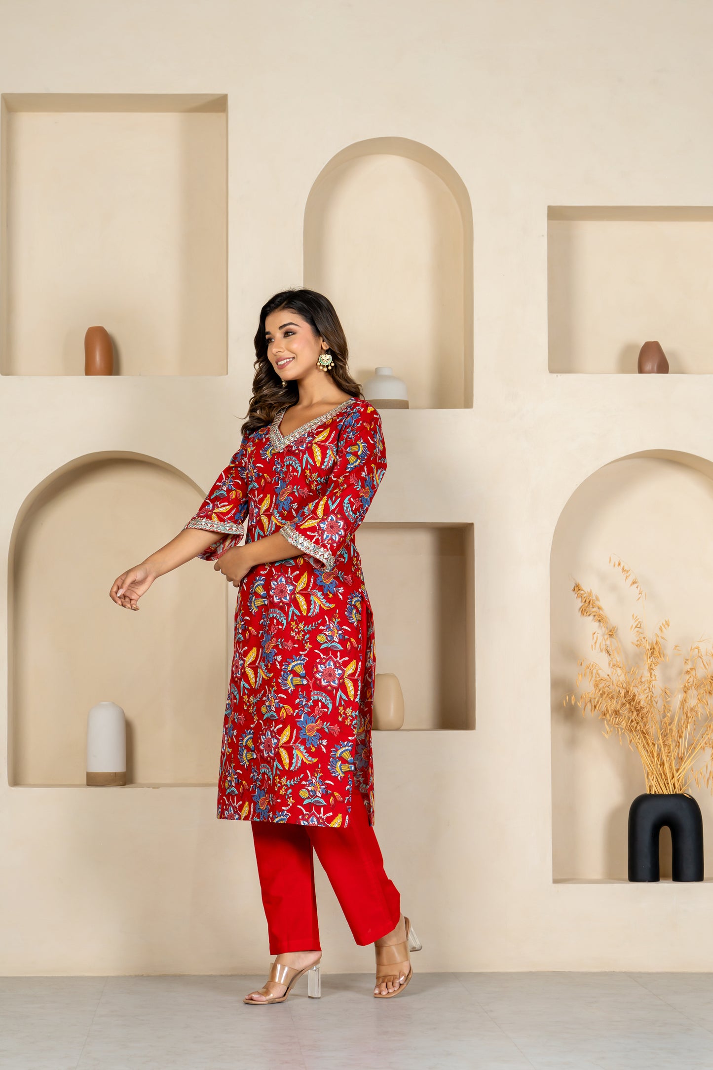 Red floral embroidered kurta & pant set