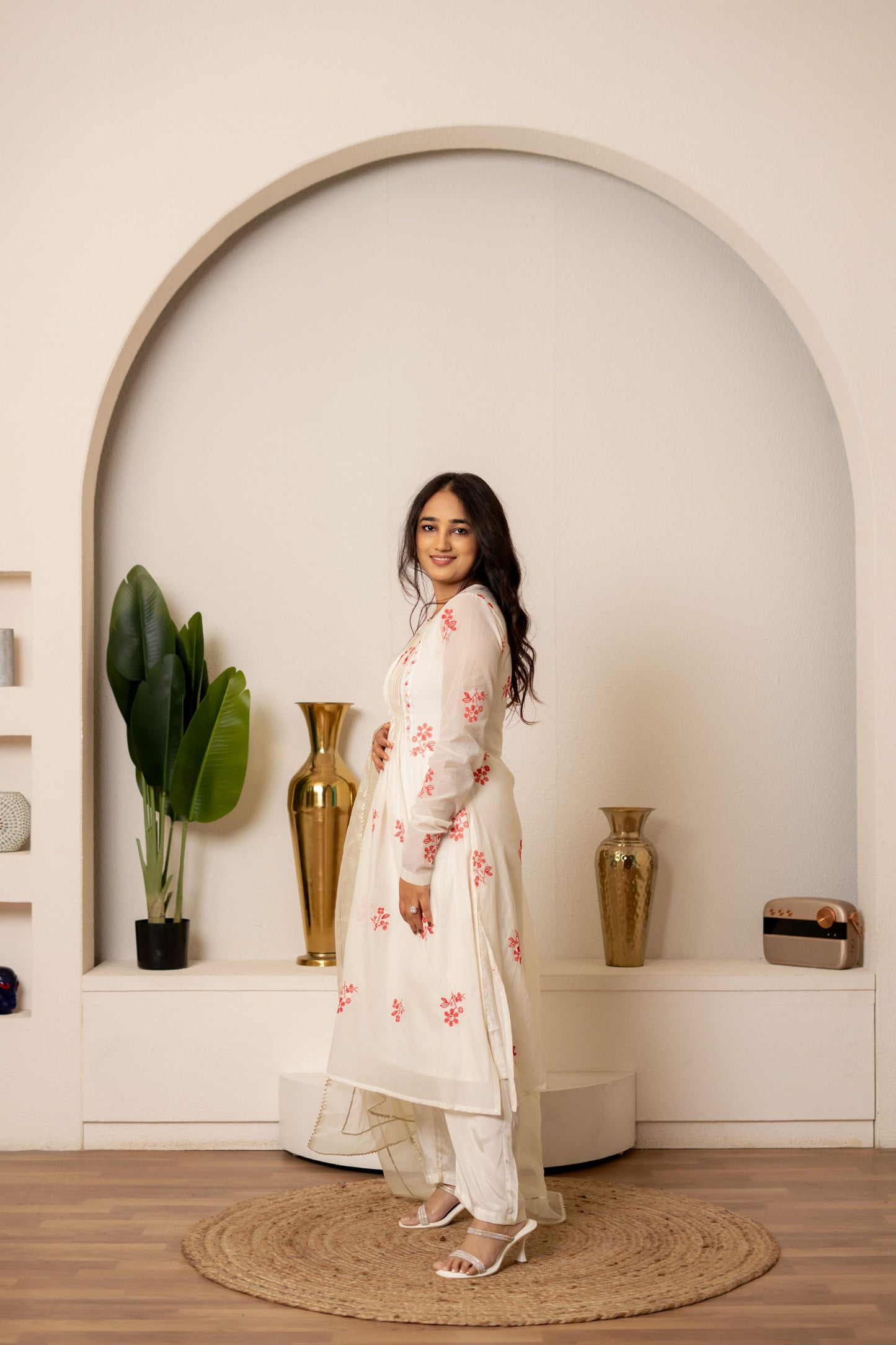 Off-White Mul Chanderi Set For Women