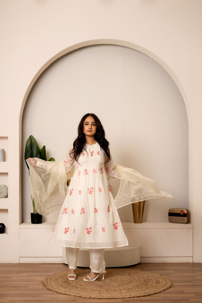 Off-White Mul Chanderi Set For Women