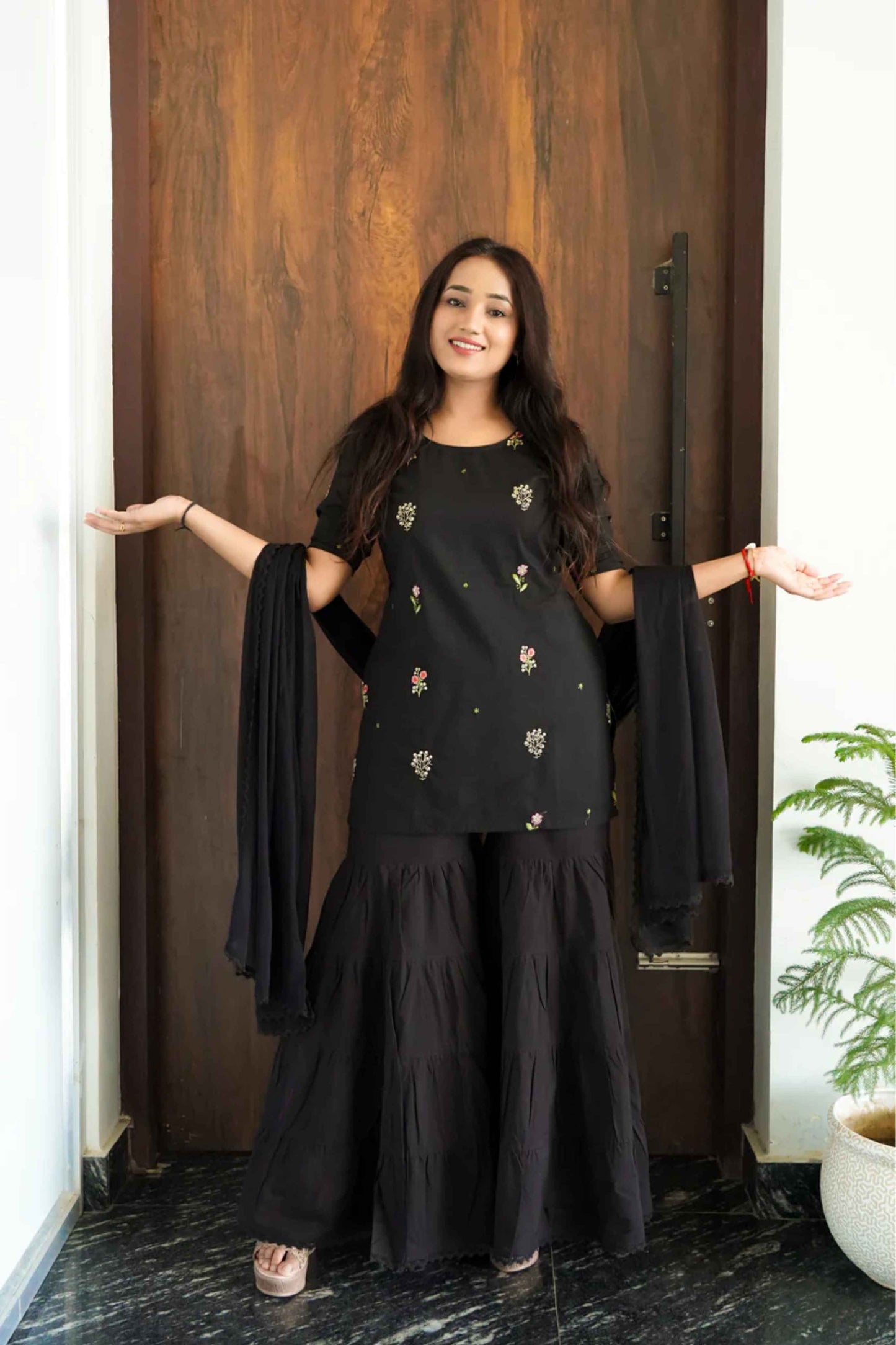 Midnight Meher Set – Black