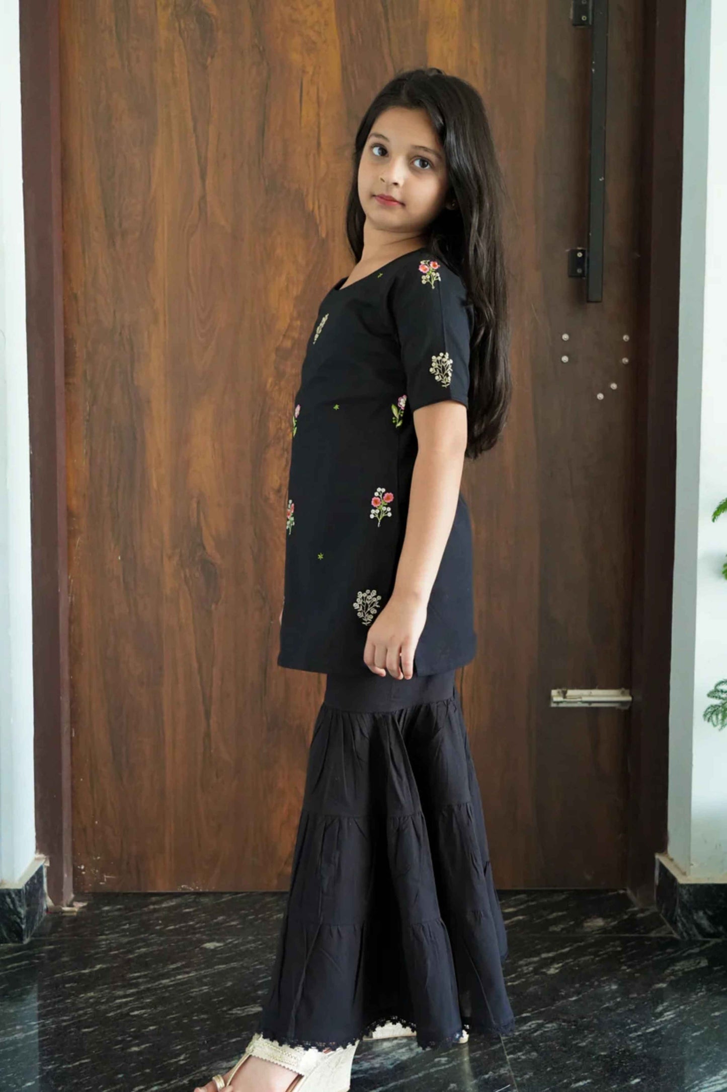 Midnight Meher Mini – Black