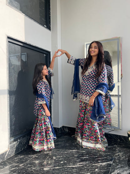 Blue Mirror & Gota Work Set - Twinning in Tradition