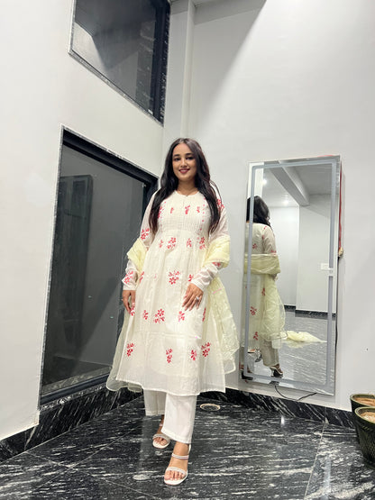 Off-White Mul Chanderi Set For Women