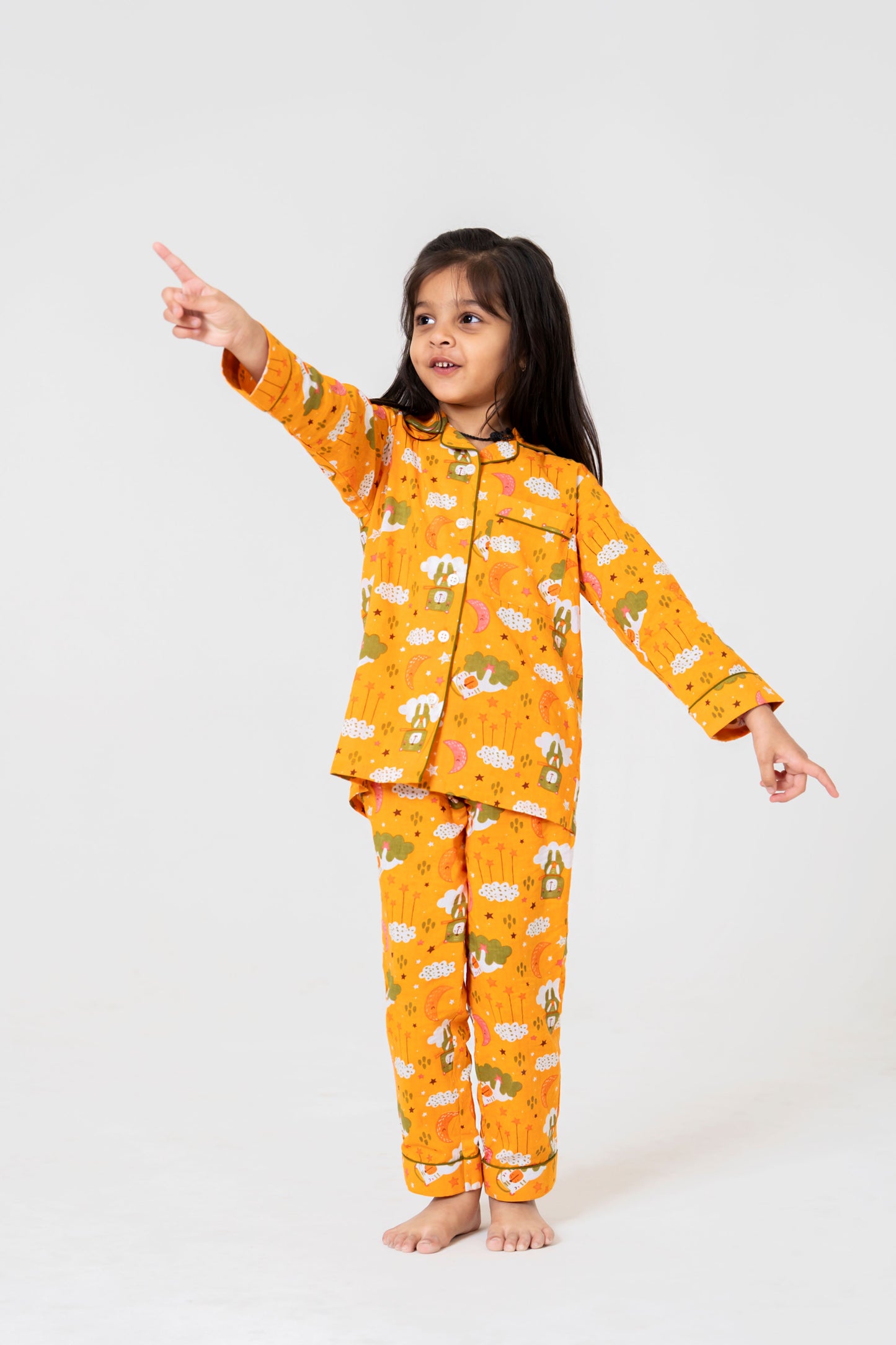 Adorable Orange Cartoon Print Night Suit Set