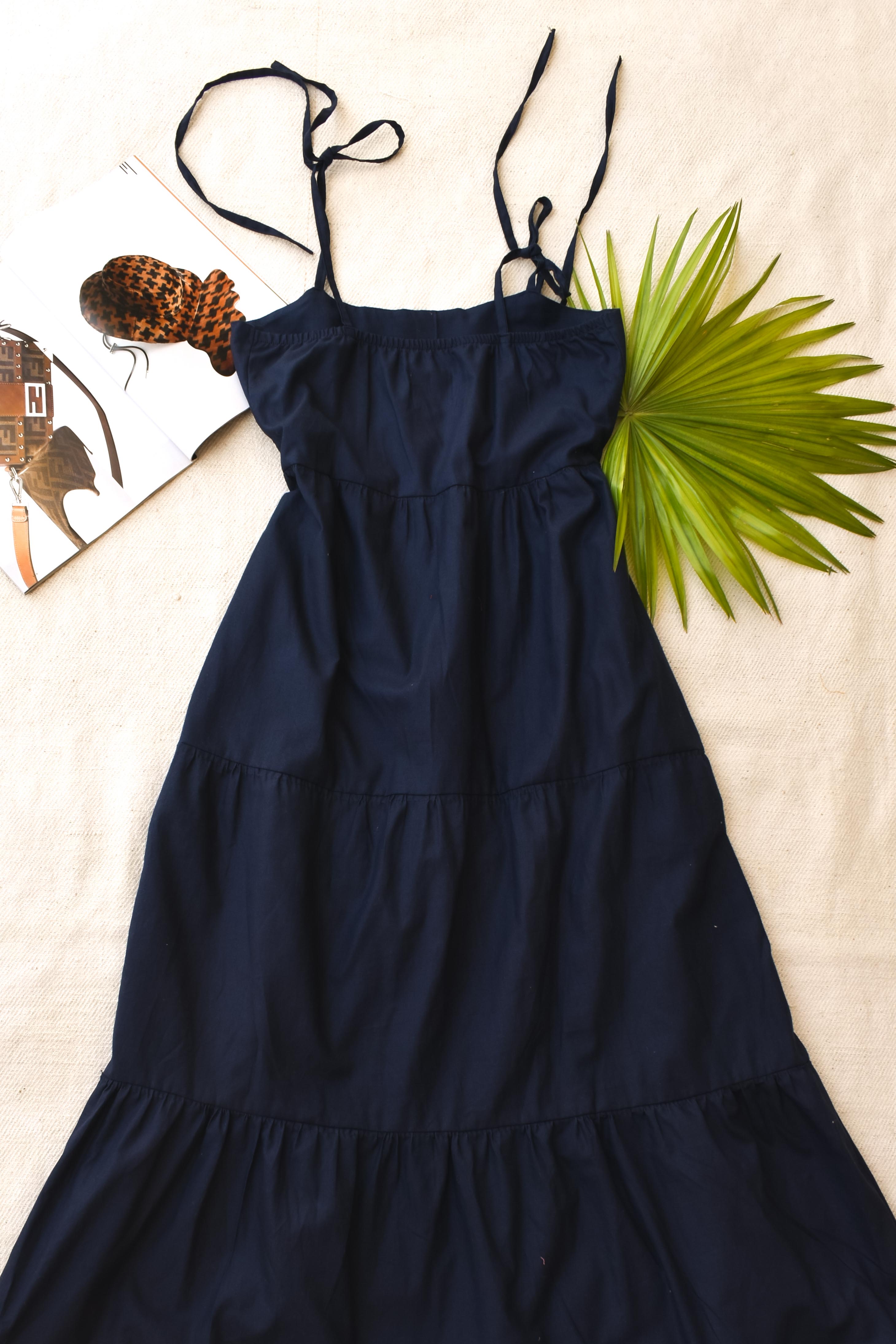 MUM & DAUGHTER Navy Blue Tie-up String Sleeves Beach Gown